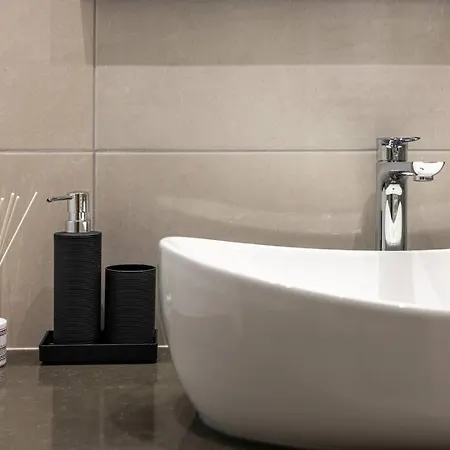 Drago 4* - 2 Minutes From The Town Centre Apartment Split