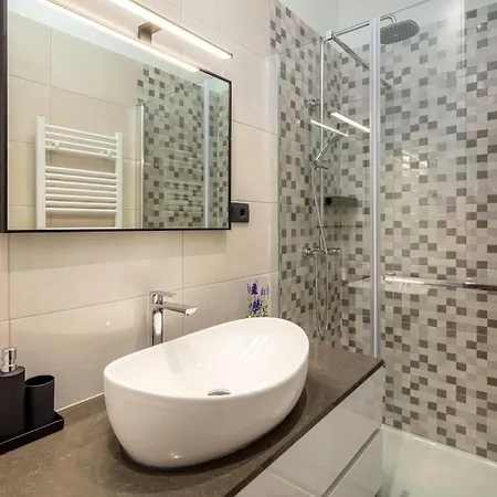 Apartmán Drago 4* - 2 Minutes From The Town Centre Split